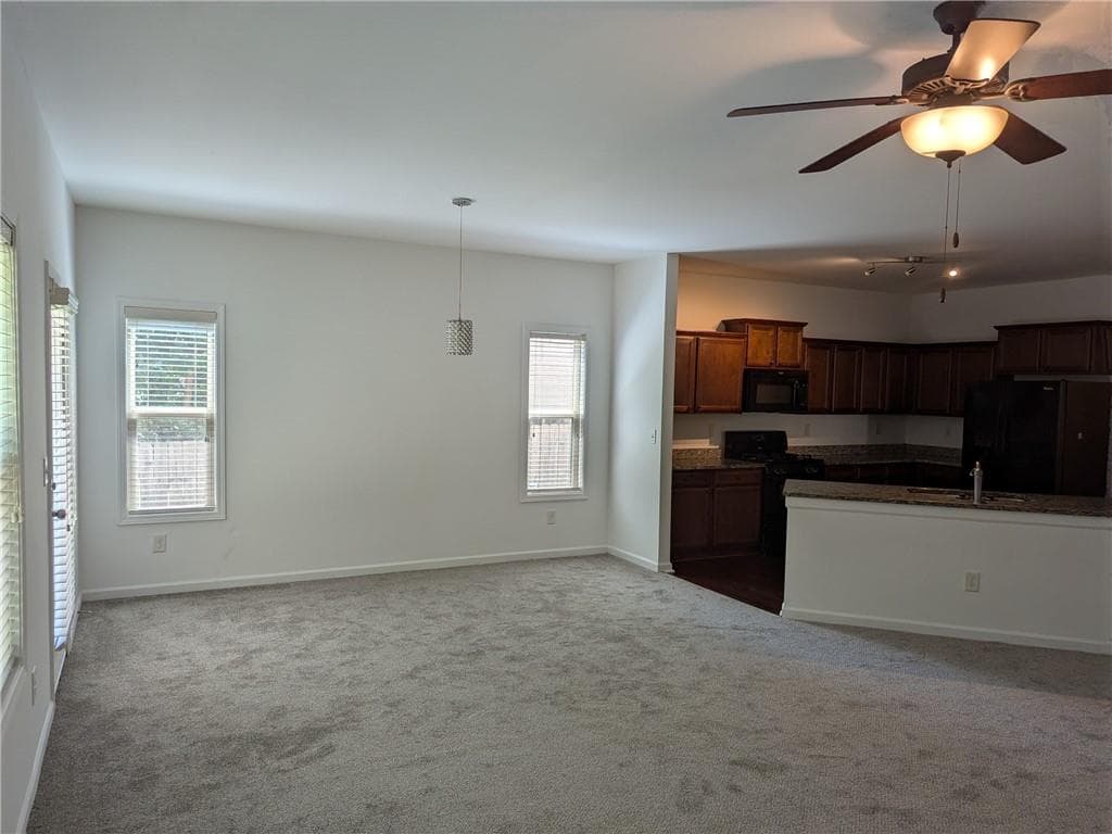 3 bedroom, 2 bathroom, 1,692 sq ft single family residence for rent at 4205 Pearhaven Lane, Gainesville, GA 30504 for $2,175 a month — photo 4