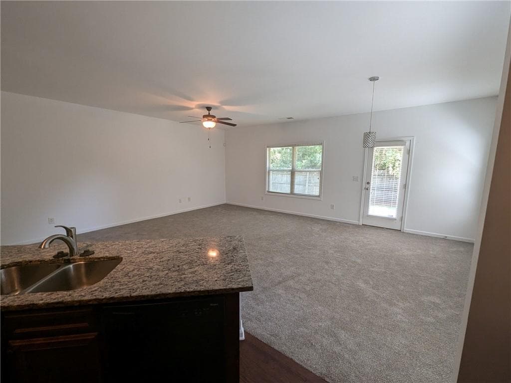 3 bedroom, 2 bathroom, 1,692 sq ft single family residence for rent at 4205 Pearhaven Lane, Gainesville, GA 30504 for $2,175 a month — photo 6