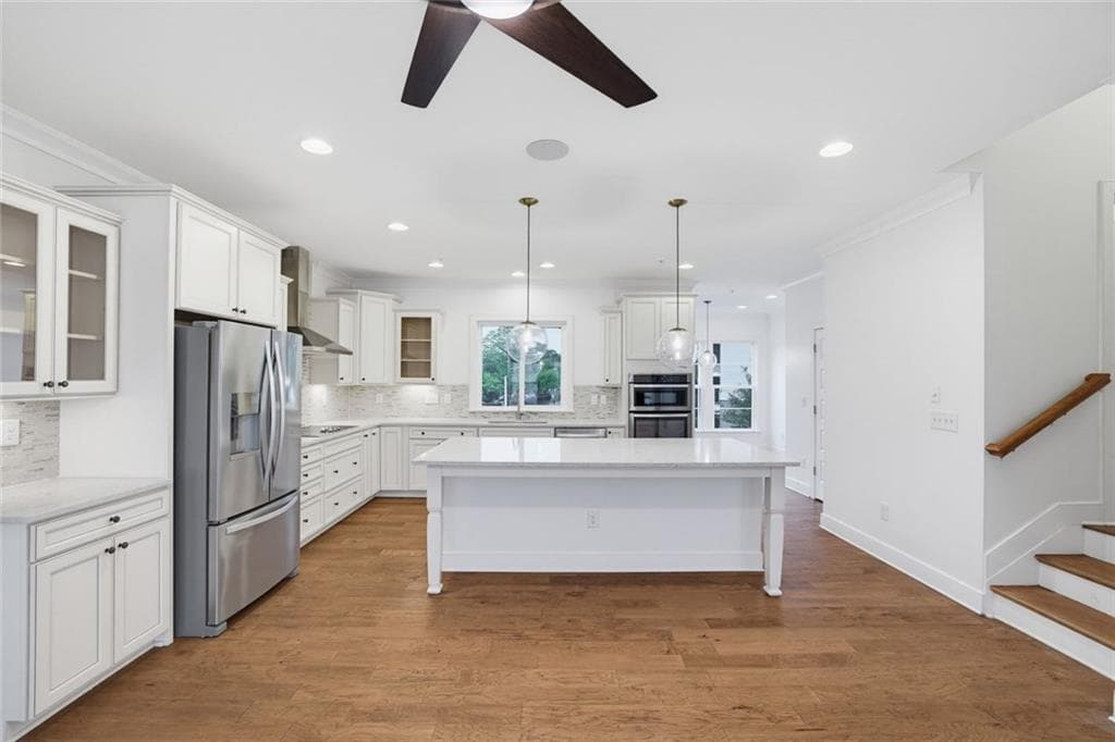 3 bedroom, 4 bathroom, 3,100 sq ft townhouse for sale at 844 Stonehill Lane, Atlanta, GA 30324 — photo 9