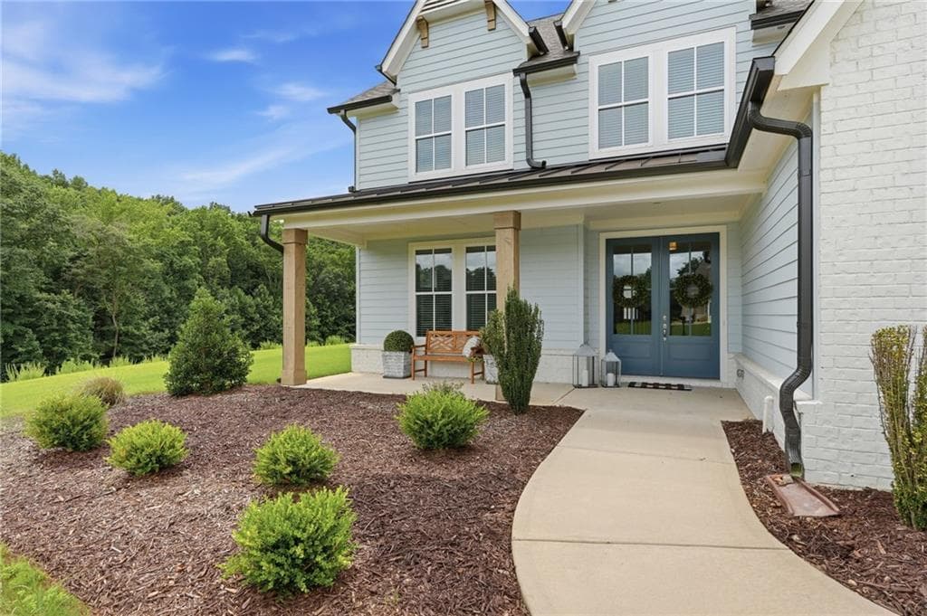 5 bedroom, 5 bathroom, 3,371 sq ft single family residence under contract at 8210 Long Knoll Way, Gainesville, GA 30506 — photo 5