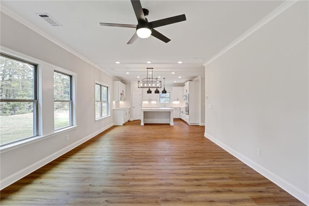 5 bedroom, 4 bathroom, 2,800 sq ft single family residence for sale at 3095 Zodiac Court, Lawrenceville, GA 30044 — photo 6