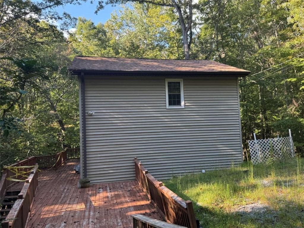 3 bedroom, 2 bathroom, 1,352 sq ft single family residence for sale at 7 Citron Court, Ellijay, GA 30540 — photo 2