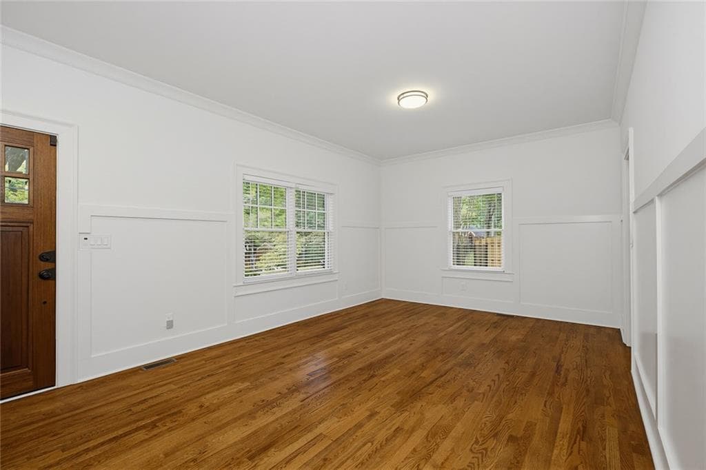 5 bedroom, 3 bathroom, 3,150 sq ft single family residence for rent at 827 Derrydown Way, Decatur, GA 30030 for $6,200 a month — photo 5