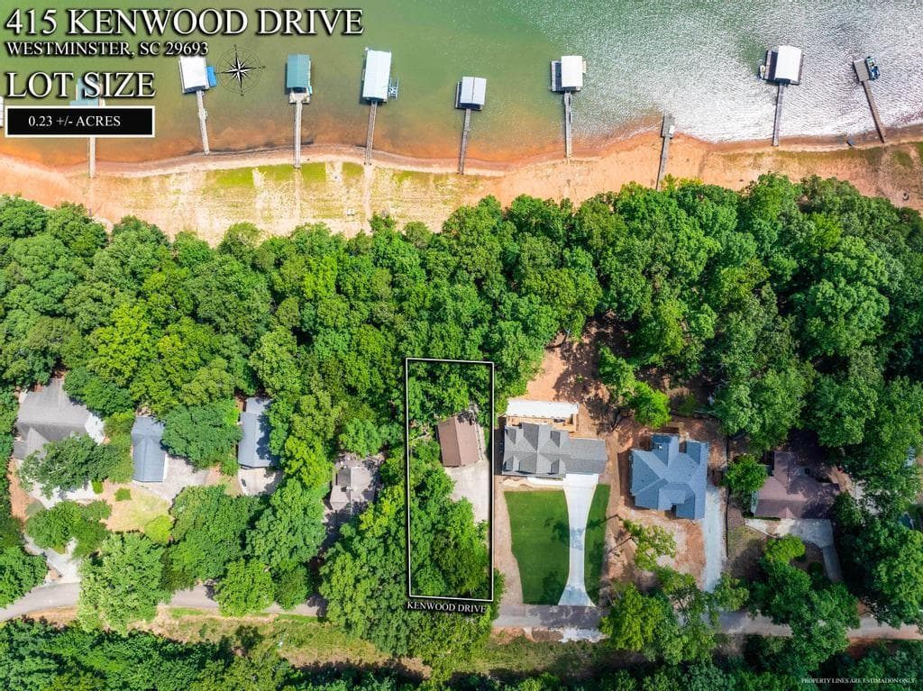 3 bedroom, 3 bathroom, 1,940 sq ft single family residence for sale at 415 Kenwood Drive, Westminster, SC 29693 — photo 4