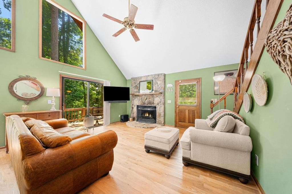 3 bedroom, 3 bathroom, 1,940 sq ft single family residence for sale at 415 Kenwood Drive, Westminster, SC 29693 — photo 6