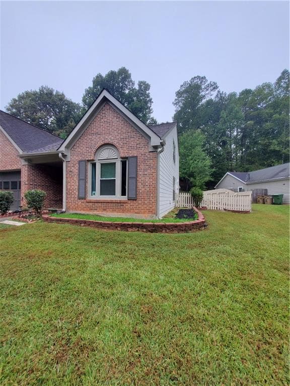 3 bedroom, 3 bathroom, 1,912 sq ft single family residence for rent at 10490 Summer Creek Drive, Johns Creek, GA 30022 for $2,800 a month — photo 3