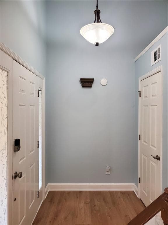 3 bedroom, 3 bathroom, 1,912 sq ft single family residence for rent at 10490 Summer Creek Drive, Johns Creek, GA 30022 for $2,800 a month — photo 5