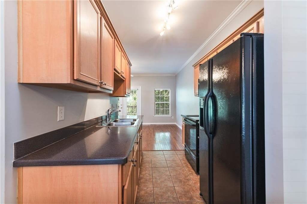 2 bedroom, 3 bathroom, 1,300 sq ft townhouse for rent at 1803 Masons Creek Circle, Sandy Springs, GA 30350 for $2,500 a month — photo 9