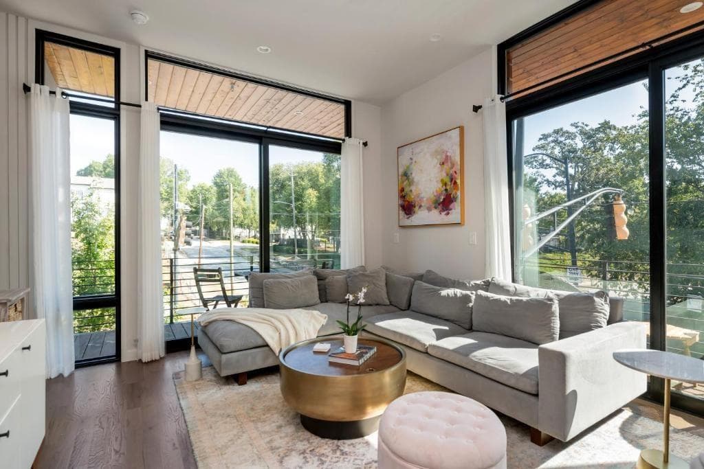 3 bedroom, 4 bathroom, 1,800 sq ft townhouse for rent at 105 Georgia Avenue 5, Atlanta, GA 30312 for $5,000 a month — photo 6
