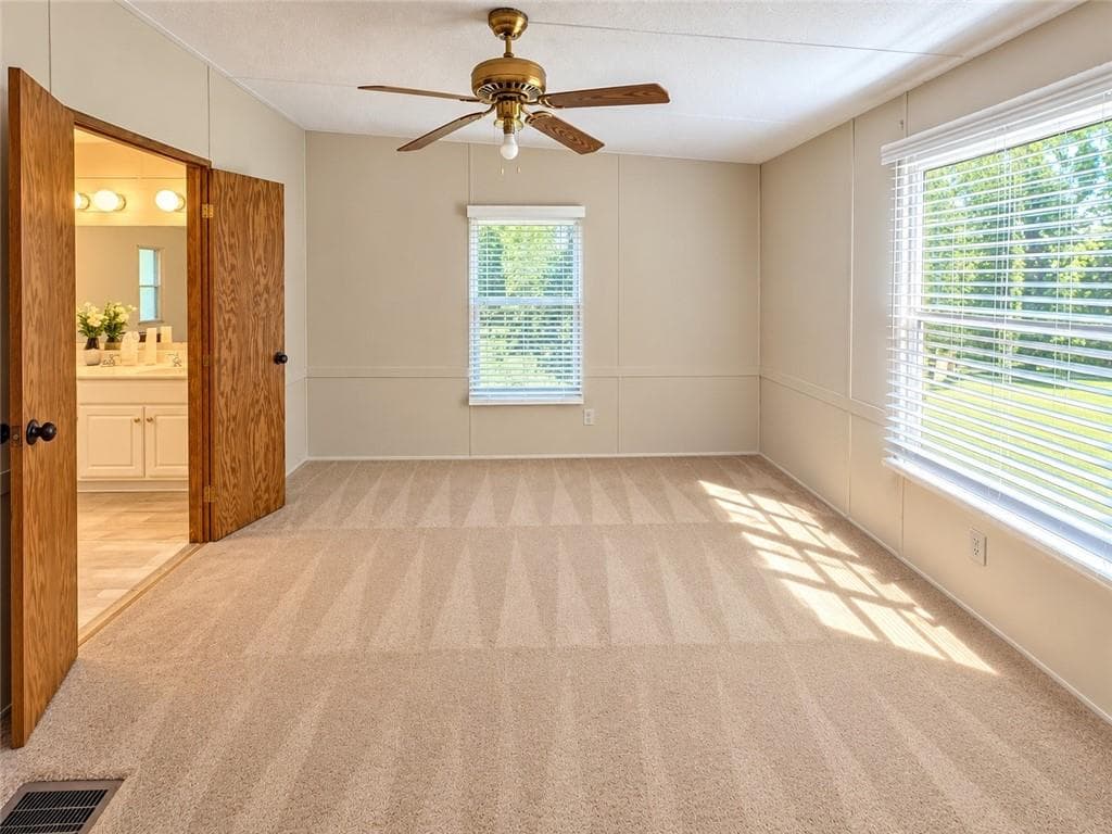 3 bedroom, 2 bathroom single family residence under contract at 729 Doster Circle, Winder, GA 30680 — photo 7