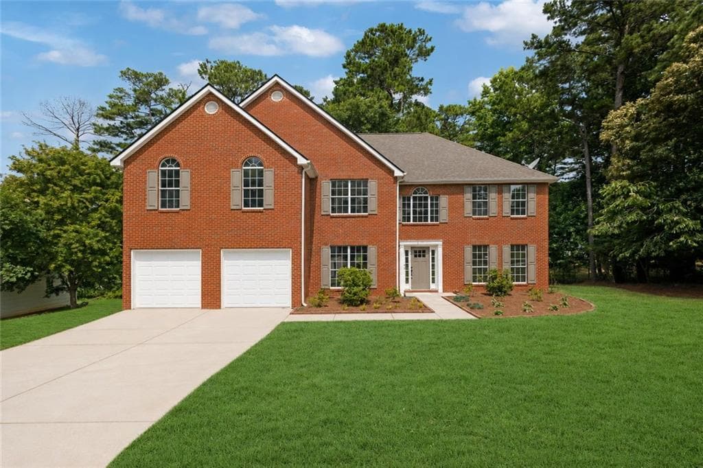 5 bedroom, 3 bathroom, 3,228 sq ft single family residence for sale at 11939 Scottish Court, Fayetteville, GA 30215
