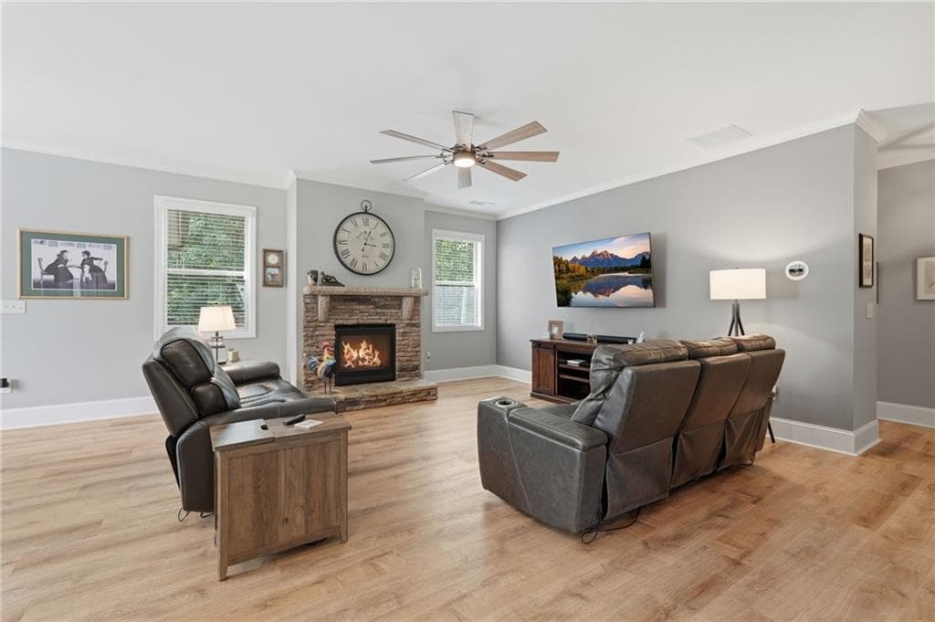 5 bedroom, 4 bathroom, 4,511 sq ft single family residence for sale at 5745 Sutters View, Cumming, GA 30028 — photo 10