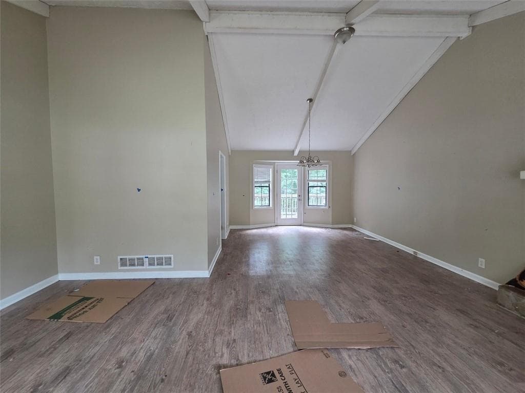 4 bedroom, 3 bathroom, 2,195 sq ft single family residence under contract at 1617 Eric Circle, Lawrenceville, GA 30043 — photo 10