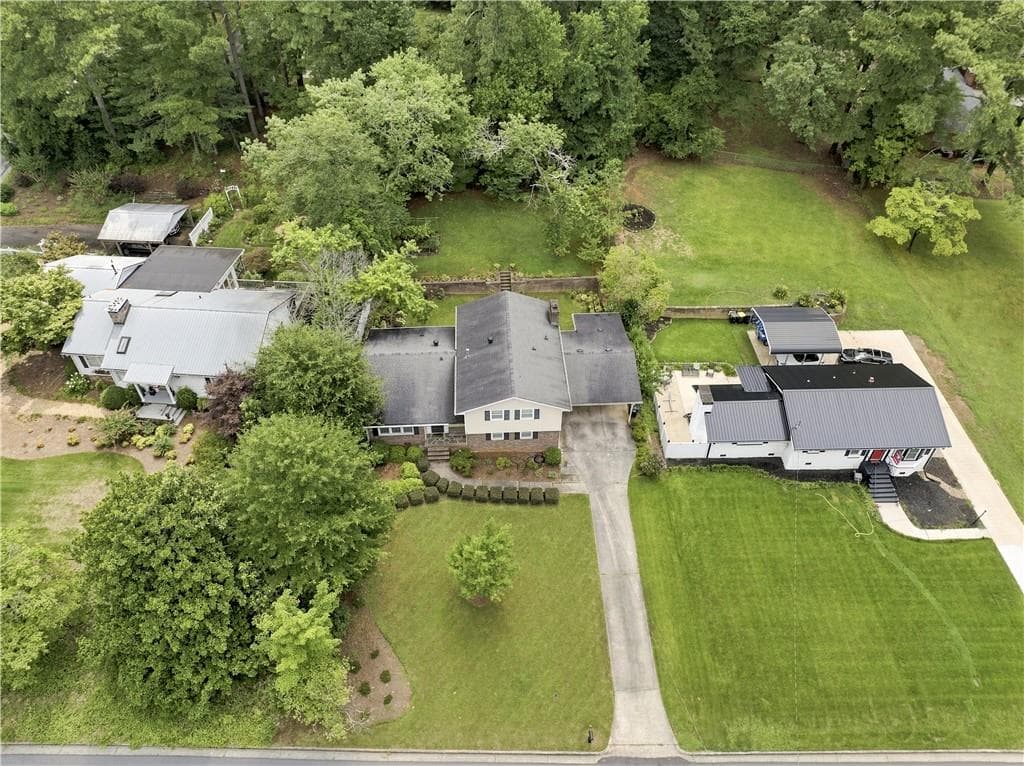 3 bedroom, 4 bathroom, 2,480 sq ft single family residence for sale at 203 Turner Chapel Road, Rome, GA 30161 — photo 3