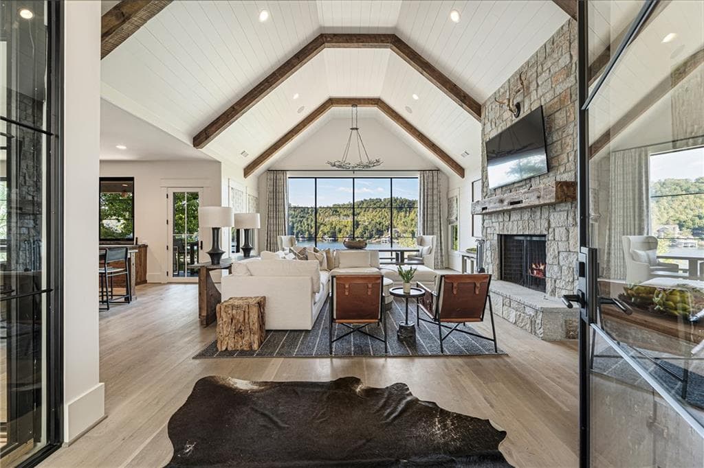 4 bedroom, 6 bathroom, 4,895 sq ft single family residence for sale at 1514 Murray Cove Road, Tiger, GA 30576 — photo 3