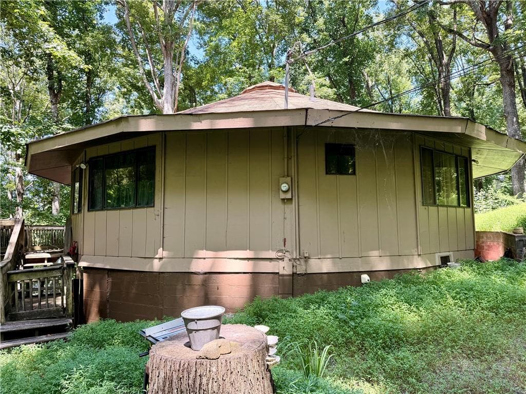 3 bedroom, 3 bathroom, 1,571 sq ft single family residence for sale at 529 Little Pine Mountain Road, Jasper, GA 30143 — photo 2