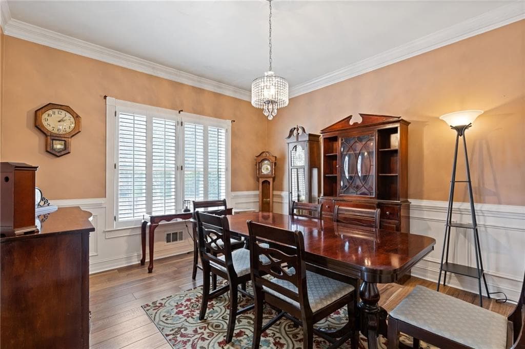 5 bedroom, 3 bathroom, 3,522 sq ft single family residence for sale at 605 Ozora Road, Loganville, GA 30052 — photo 10