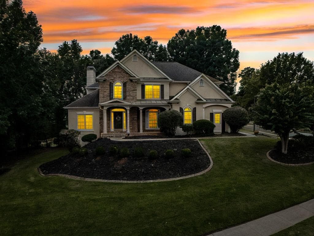 6 bedroom, 4 bathroom, 4,500 sq ft single family residence for sale at 2639 Morning Side Trail, Kennesaw, GA 30144 — photo 4