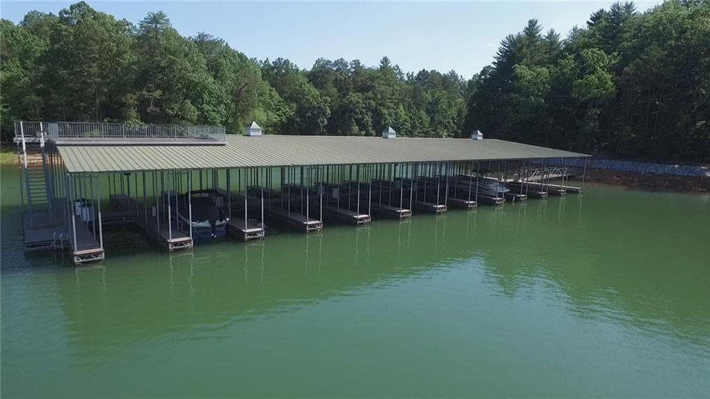 single family residence for sale at 5954 Watermark Cove, Gainesville, GA 30506 — photo 3