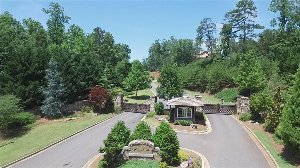 single family residence for sale at 5954 Watermark Cove, Gainesville, GA 30506 — photo 2