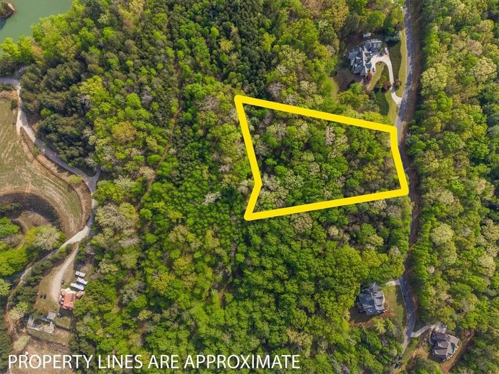 single family residence for sale at 5954 Watermark Cove, Gainesville, GA 30506 — photo 7