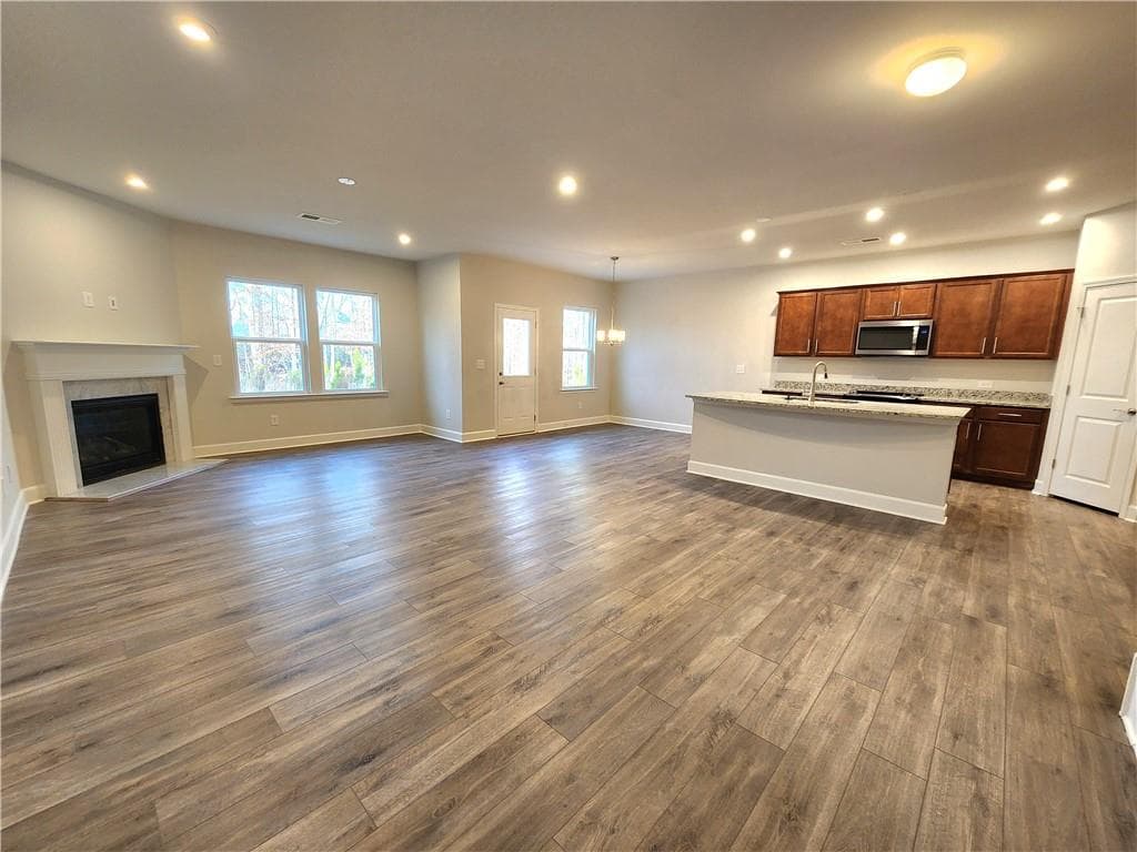 4 bedroom, 4 bathroom, 2,751 sq ft single family residence for rent at 1326 Maston Road, Auburn, GA 30011 for $2,500 a month — photo 3