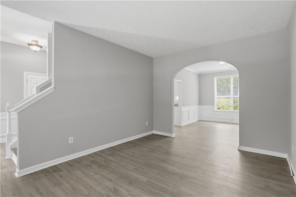 4 bedroom, 3 bathroom, 2,504 sq ft single family residence for rent at 2120 Grand Junction, Alpharetta, GA 30004 for $2,950 a month — photo 5