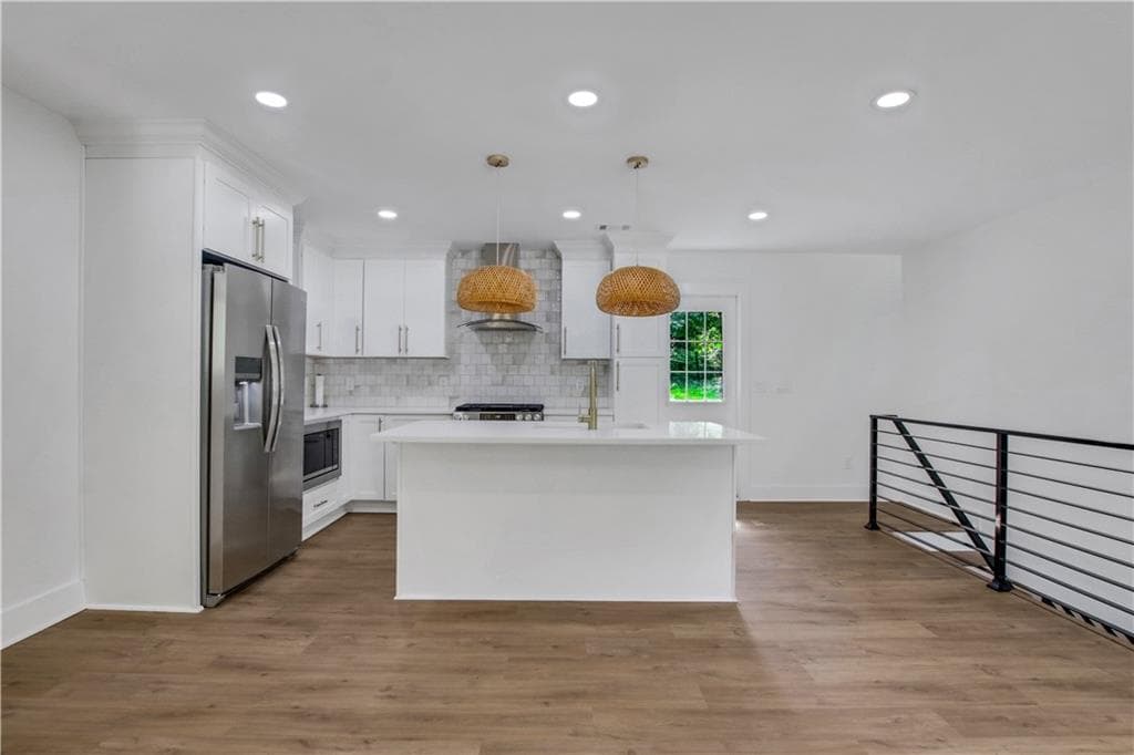 4 bedroom, 3 bathroom, 2,809 sq ft single family residence for sale at 1905 Delowe Place, Atlanta, GA 30311 — photo 5