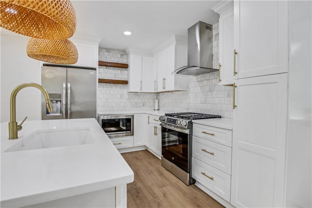 4 bedroom, 3 bathroom, 2,809 sq ft single family residence for sale at 1905 Delowe Place, Atlanta, GA 30311 — photo 8