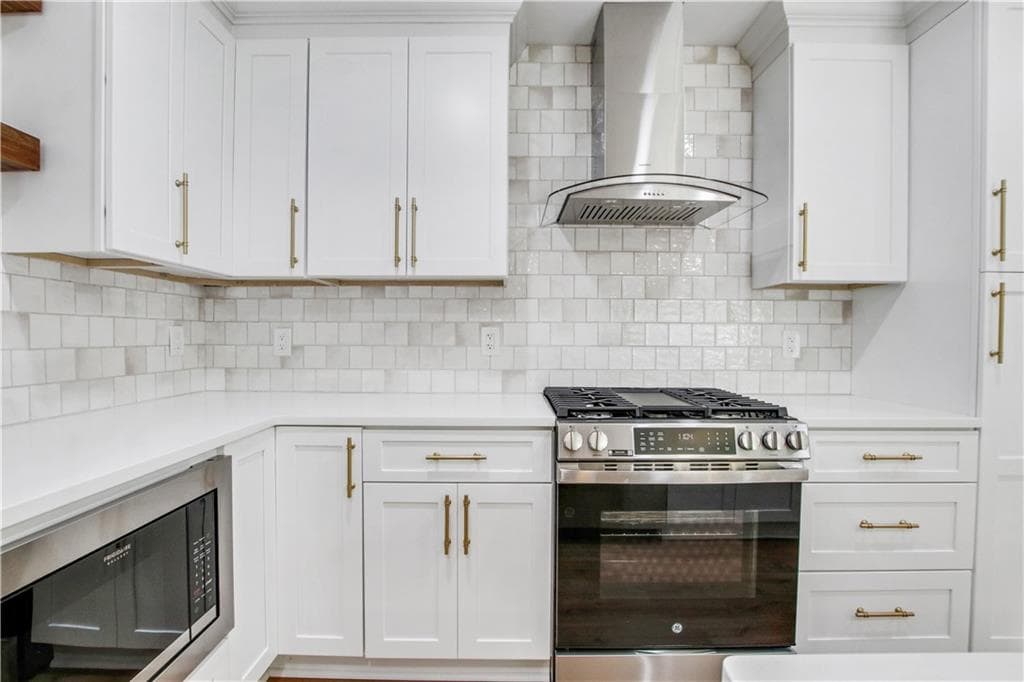 4 bedroom, 3 bathroom, 2,809 sq ft single family residence for sale at 1905 Delowe Place, Atlanta, GA 30311 — photo 6