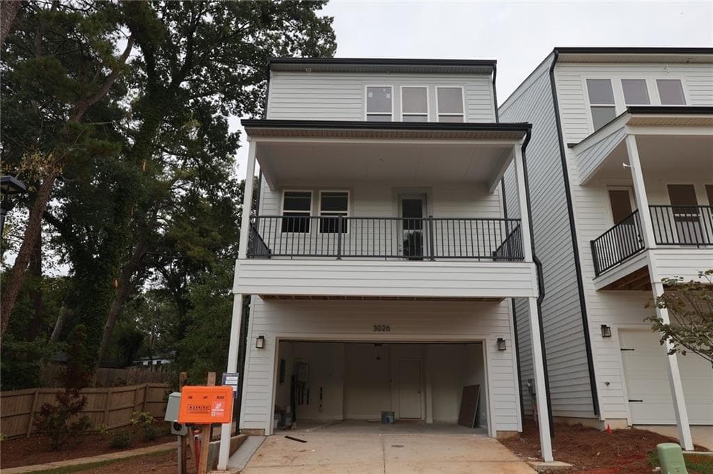 4 bedroom, 4 bathroom, 1,919 sq ft townhouse for sale at 3026 Greco Place, Scottdale, GA 30079 — photo 3