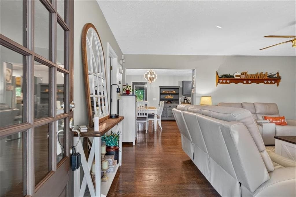 4 bedroom, 2 bathroom, 1,792 sq ft single family residence for sale at 1015 Shamrock Lane, Ball Ground, GA 30107 — photo 7