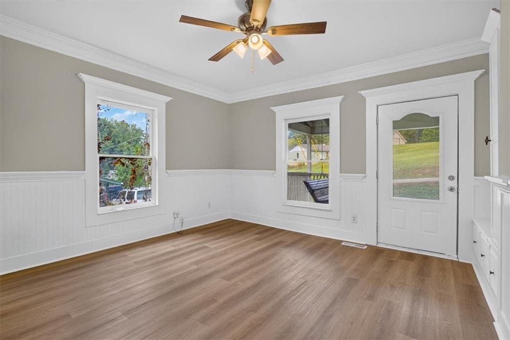 2 bedroom, 2 bathroom, 990 sq ft single family residence for sale at 210 Burge Street, Canton, GA 30114 — photo 4