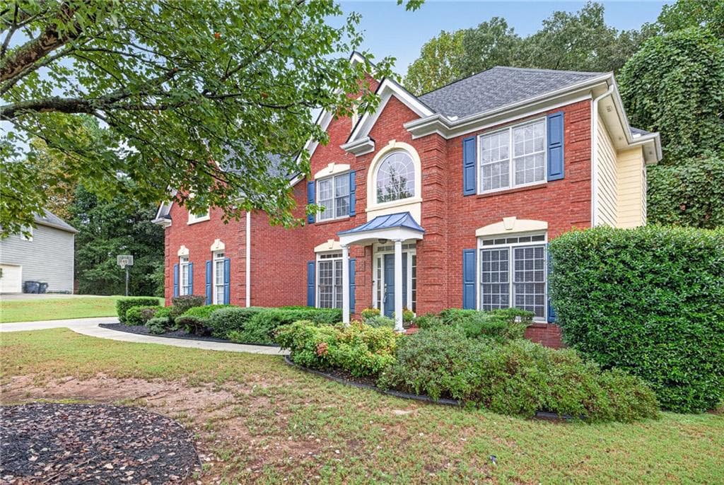7 bedroom, 4 bathroom, 4,643 sq ft single family residence for sale at 4395 Mayes Farm Court, Marietta, GA 30064 — photo 2