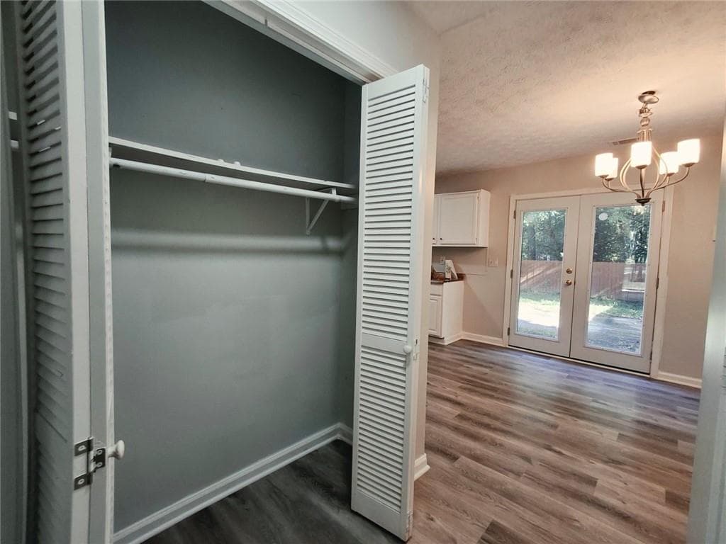 3 bedroom, 3 bathroom, 1,364 sq ft townhouse for sale at 3530 Hopkins Court, Powder Springs, GA 30127 — photo 5