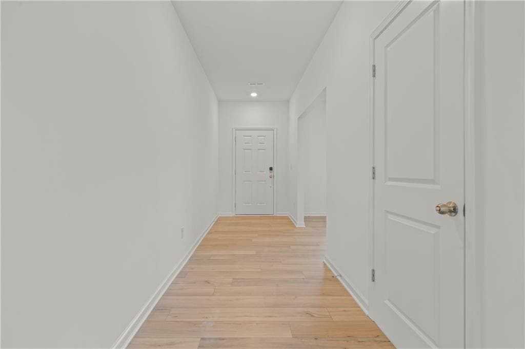 4 bedroom, 3 bathroom, 2,540 sq ft single family residence for rent at 3922 Rustic Barn Way, Loganville, GA 30052 for $2,600 a month — photo 5