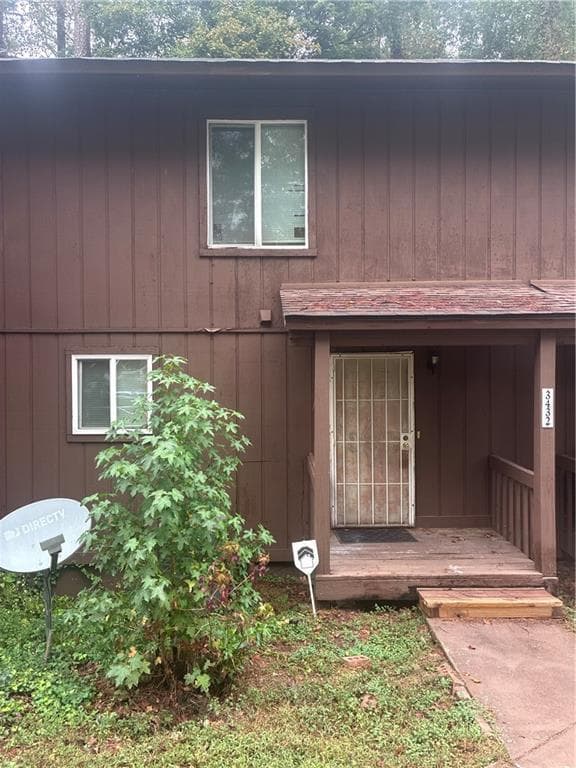 1 bedroom, 2 bathroom, 1,008 sq ft condominium for rent at 3432 Blazing Pine Path, Decatur, GA 30034 for $875 a month