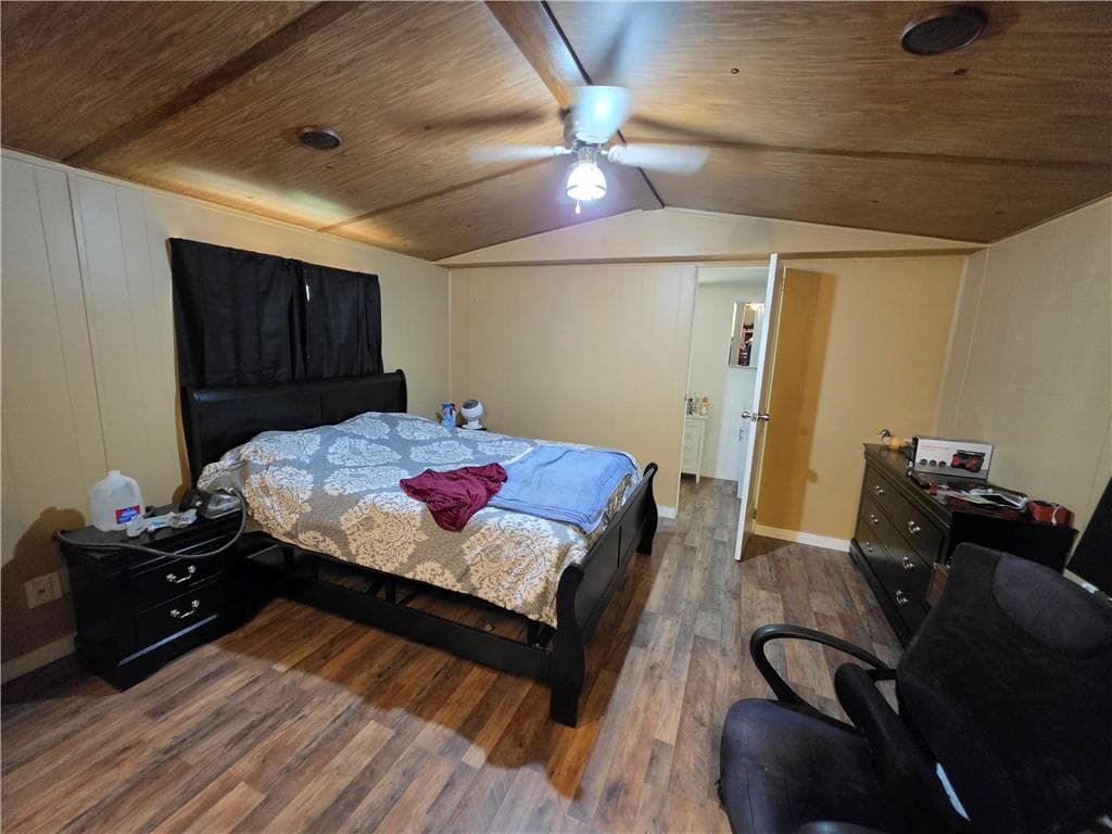 2 bedroom, 2 bathroom, 924 sq ft single family residence for sale at 5170 Hurt Bridge Road, Cumming, GA 30028 — photo 7