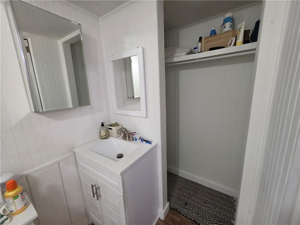 2 bedroom, 2 bathroom, 924 sq ft single family residence for sale at 5170 Hurt Bridge Road, Cumming, GA 30028 — photo 10