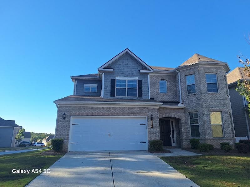 5 bedroom, 3 bathroom, 3,400 sq ft single family residence for rent at 4000 Adder Drive, Buford, GA 30519 for $2,899 a month — photo 2