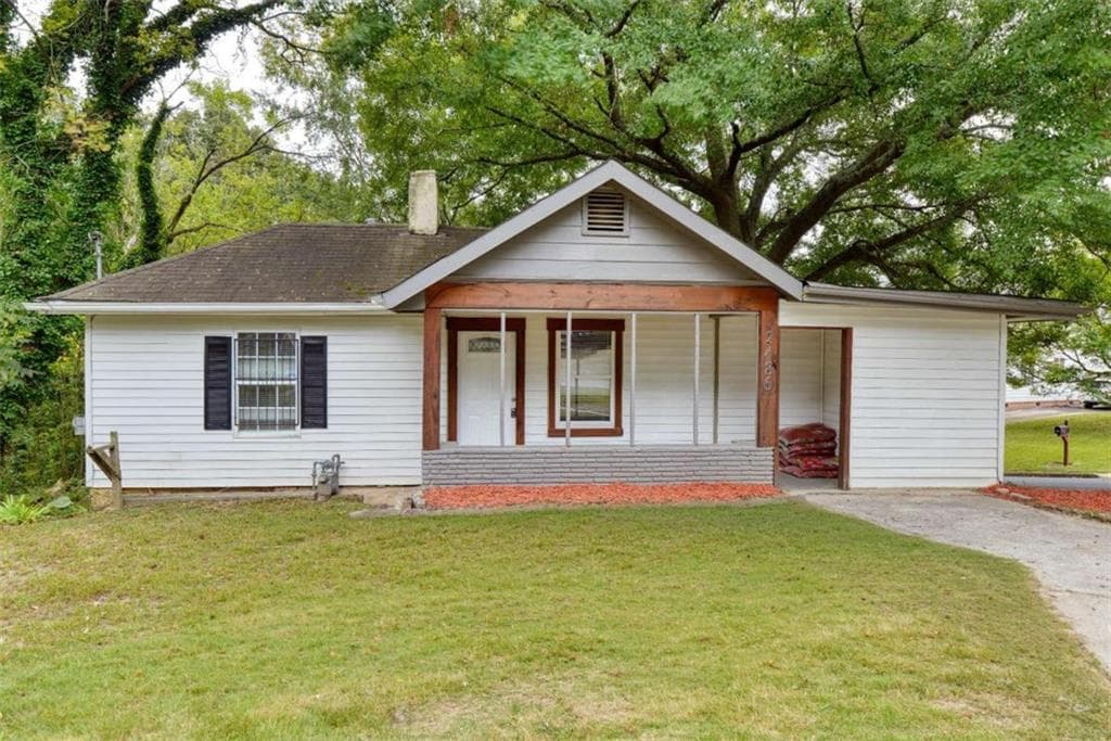 3 bedroom, 2 bathroom, 1,260 sq ft single family residence for rent at 2486 Claude Street, Atlanta, GA 30318 for $1,950 a month — photo 1 of 26