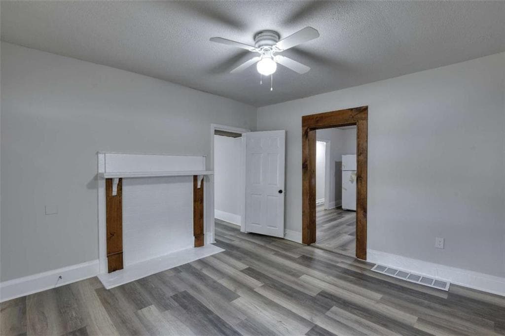 3 bedroom, 2 bathroom, 1,260 sq ft single family residence for rent at 2486 Claude Street, Atlanta, GA 30318 for $1,950 a month — photo 5