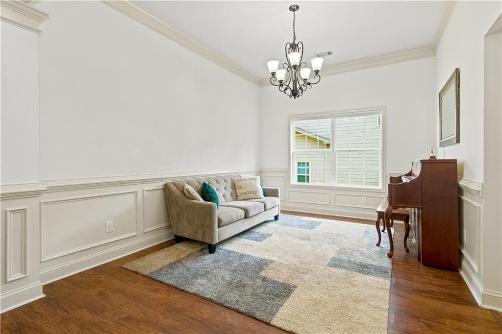 4 bedroom, 2 bathroom, 2,714 sq ft single family residence for sale at 6204 Cove Creek Drive, Flowery Branch, GA 30542 — photo 7