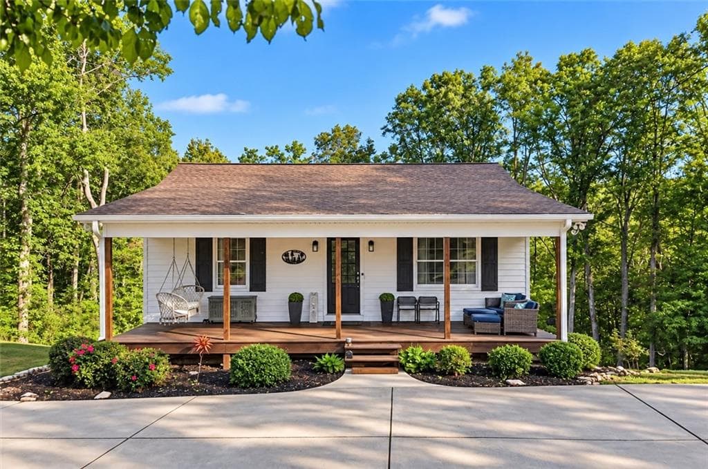 4 bedroom, 2 bathroom, 1,792 sq ft single family residence for sale at 1015 Shamrock Lane, Ball Ground, GA 30107