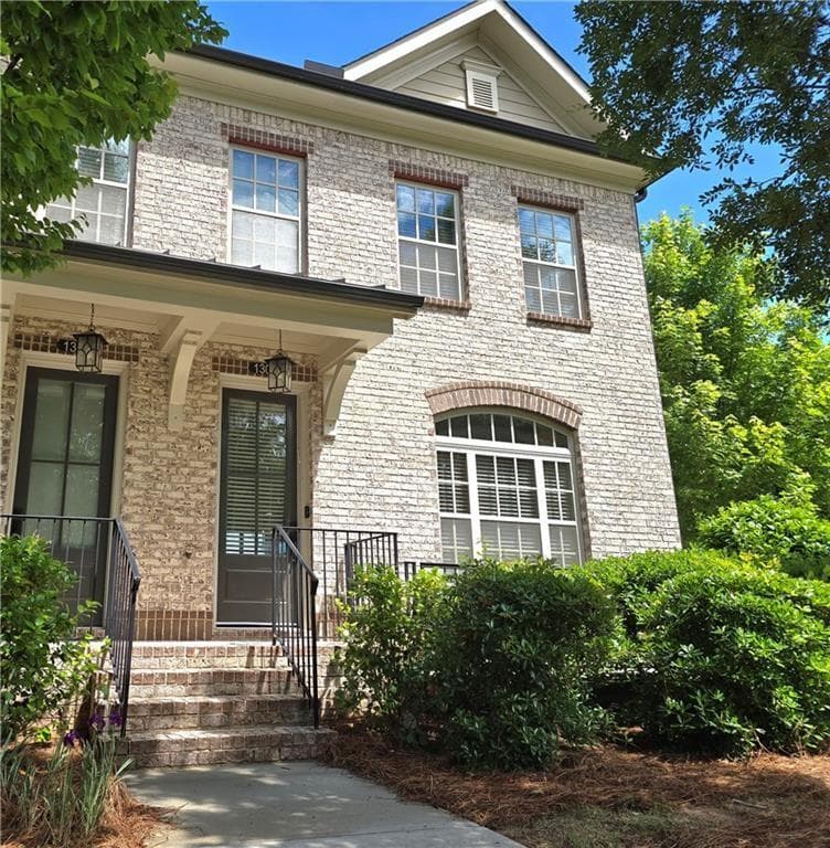 3 bedroom, 4 bathroom, 2,074 sq ft townhouse for rent at 1305 Faircrest Way, Suwanee, GA 30024 for $3,400 a month — photo 1 of 36