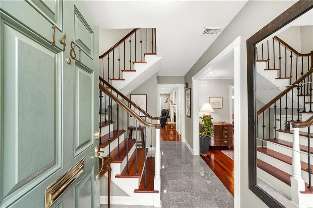3 bedroom, 3 bathroom, 1,944 sq ft townhouse under contract at 1481 Leafmore Place, Decatur, GA 30033 — photo 7