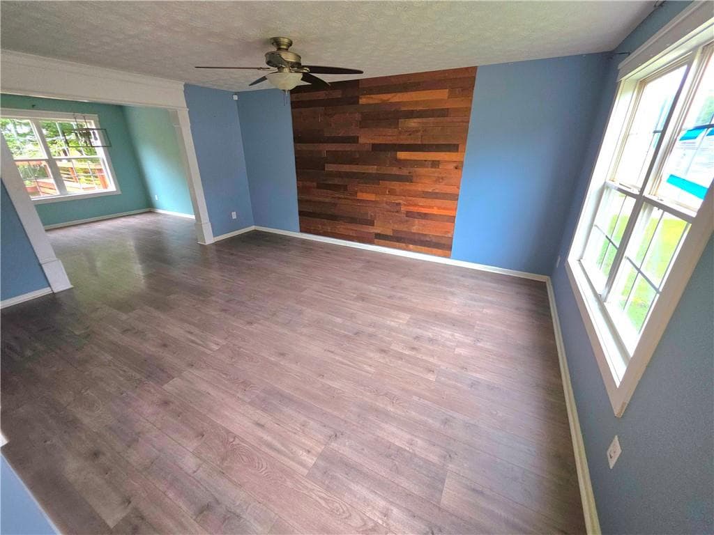 3 bedroom, 3 bathroom, 1,548 sq ft single family residence for sale at 421 Shenandoah Court, Winder, GA 30680 — photo 4