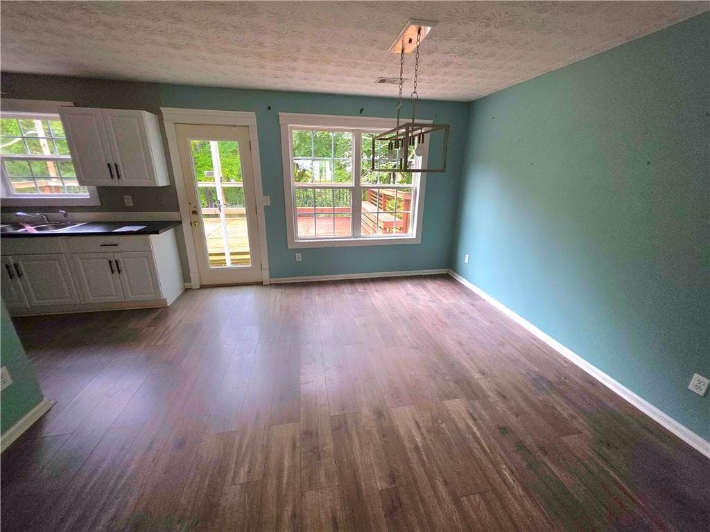 3 bedroom, 3 bathroom, 1,548 sq ft single family residence for sale at 421 Shenandoah Court, Winder, GA 30680 — photo 5
