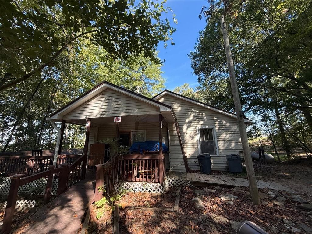 2 bedroom, 1 bathroom, 1,708 sq ft single family residence for sale at 269 Kimsey Street, Blairsville, GA 30512 — photo 3