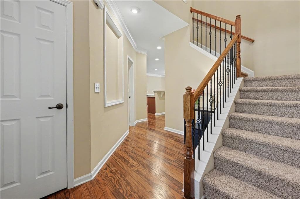 4 bedroom, 4 bathroom, 2,311 sq ft condominium for sale at 3107 Deercrest Court 117, Cumming, GA 30040 — photo 3